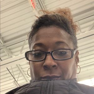 Meet your Posher, Rafeekah